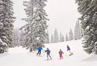 Skiing in Grand Lake