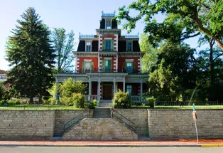 Bloom Mansion in Trinidad