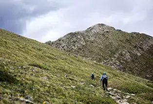 Hiking trail to a mountain pass near Westcliffe