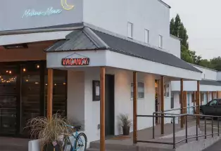 Mellow Moon Motor Lodge in Del Norte