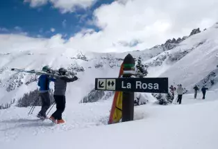 Skiing in Telluride