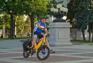 E-Biking around the Colorado State Capitol in Denver