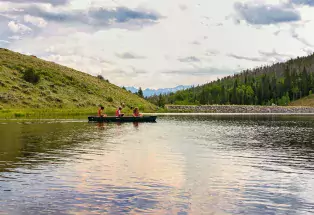 Start Your Morning Off Right With a Relaxing Canoe Trip