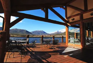Colorado Lakeside Lodging | Colorado.com