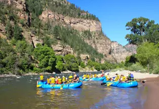Whitewater rafting tours along the Colorado River