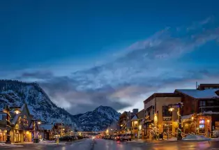 Wintertime twilight in Frisco