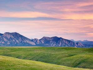 Boulder's Flatirons Vista