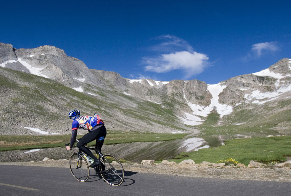 mt evans bike race